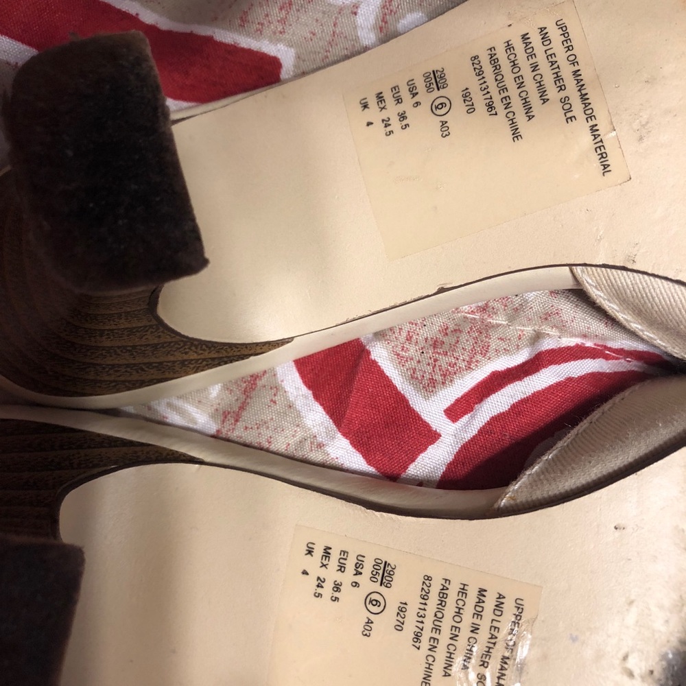 Heel - Picture 2 of 2